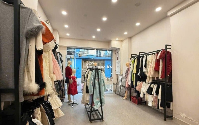 BÁN NHÀ MẶT TIỀN ĐƯỜNG 8M, THÔNG RA CẦU XÉO,TÂN PHÚ. DT 65M2 CHỈ HƠN 7 TỶ. LH:0988832867.